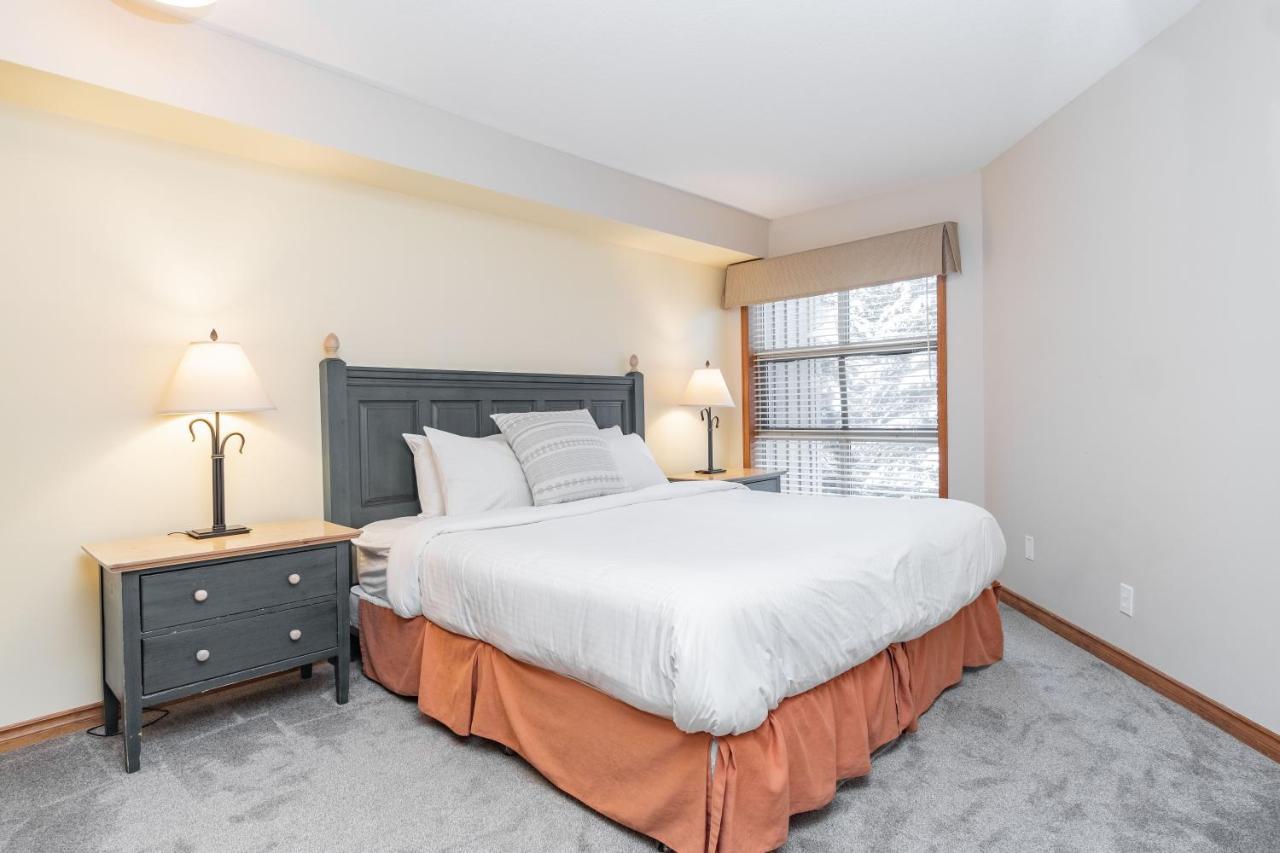 The Best Ski In Ski Out Two Bedroom Condo At Aspens Whistler Exterior foto